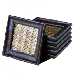 Ratanová tácka - štvorcová